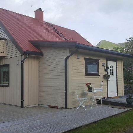 Holiday Home Lofoten Lyngværet Kültér fotó